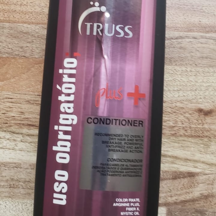photo of Truss Condicionador Perfect shared by @cinthi4 on  10 May 2022 - review