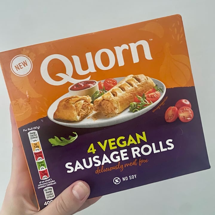 photo of Quorn 4 Vegan Sausage Rolls shared by @anaaragon on  21 Feb 2022 - review