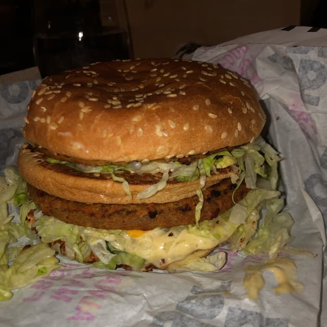 Photo of the dish “Famous Burger”