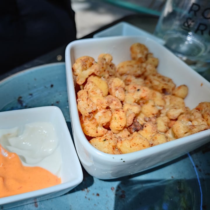 photo of Roots & Rolls Popcorn Cauliflower shared by @andreavisconti on  21 Jun 2022 - review