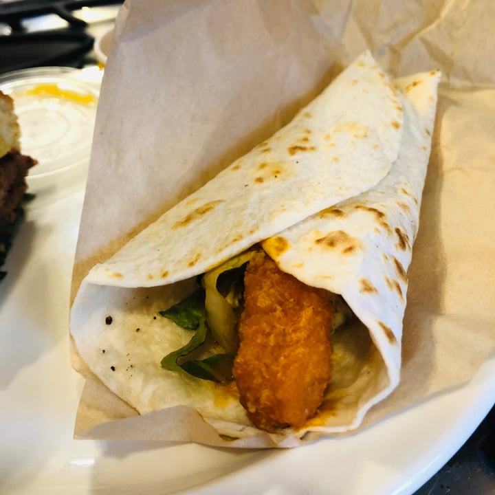 photo of Veggie Grill Two Buffalo Mini Wraps shared by @moustachedvegan on  27 Jun 2021 - review