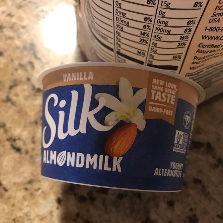 photo of Silk Almond milk vanilla yoghurt shared by @thatveganjournal on  16 Mar 2022 - review