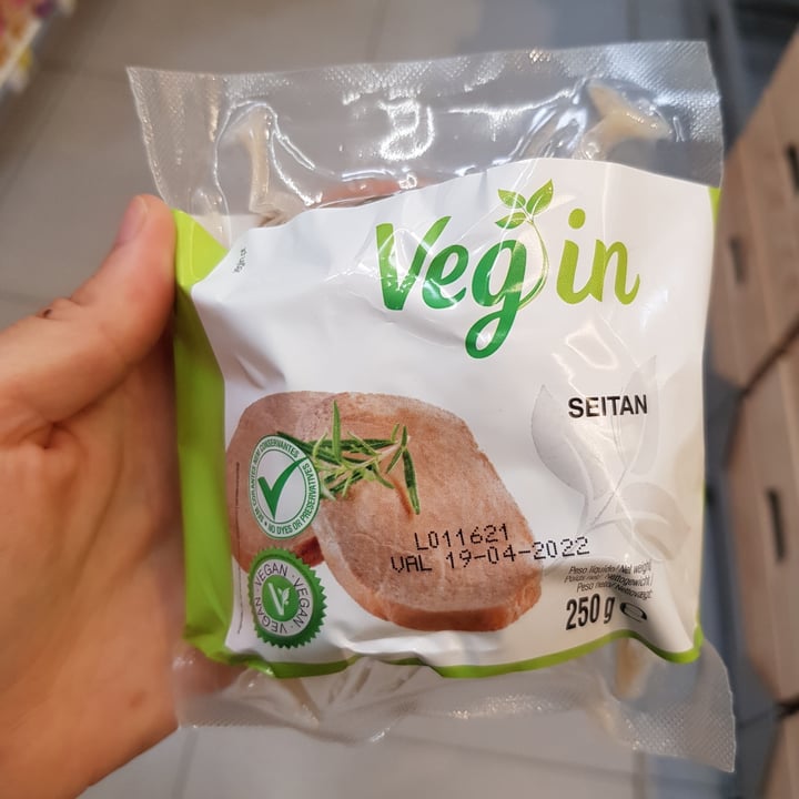 photo of Veg in Seitan shared by @thaiscechini on  30 Jul 2021 - review