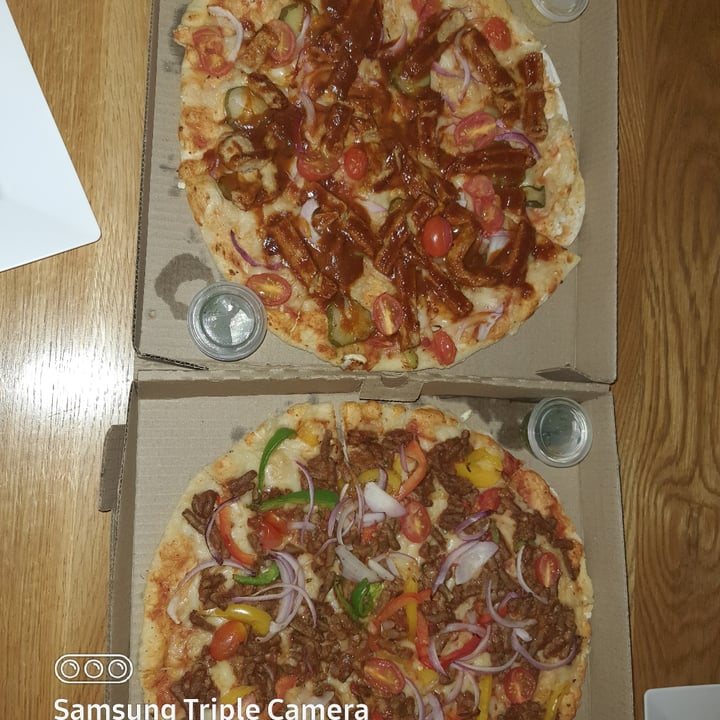 photo of Panarottis Cape Gate Al Capone - Vegan Replacement shared by @creativegan on  28 Nov 2020 - review