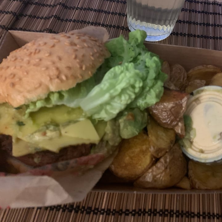 review photo of Goiko Greta Burguer shared by @conchisr on 25 Jun 2022 - review