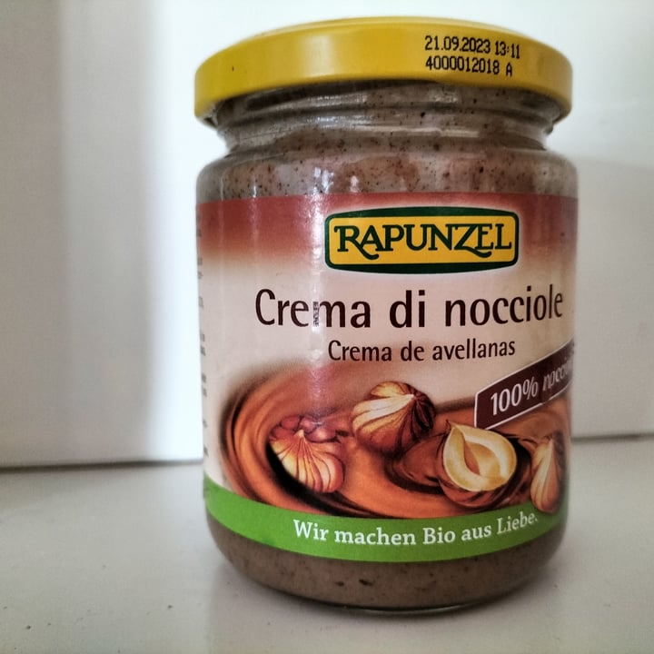 photo of Rapunzel Crema di nocciole shared by @valeriami on  19 Mar 2022 - review