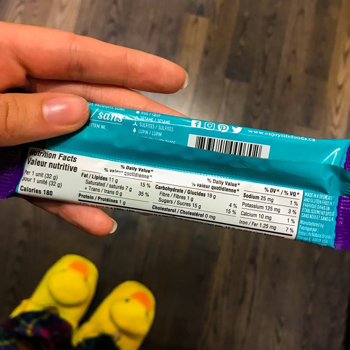 review photo of Enjoy Life Chocolaty Bars shared by @illusionist on 07 Aug 2022 - review