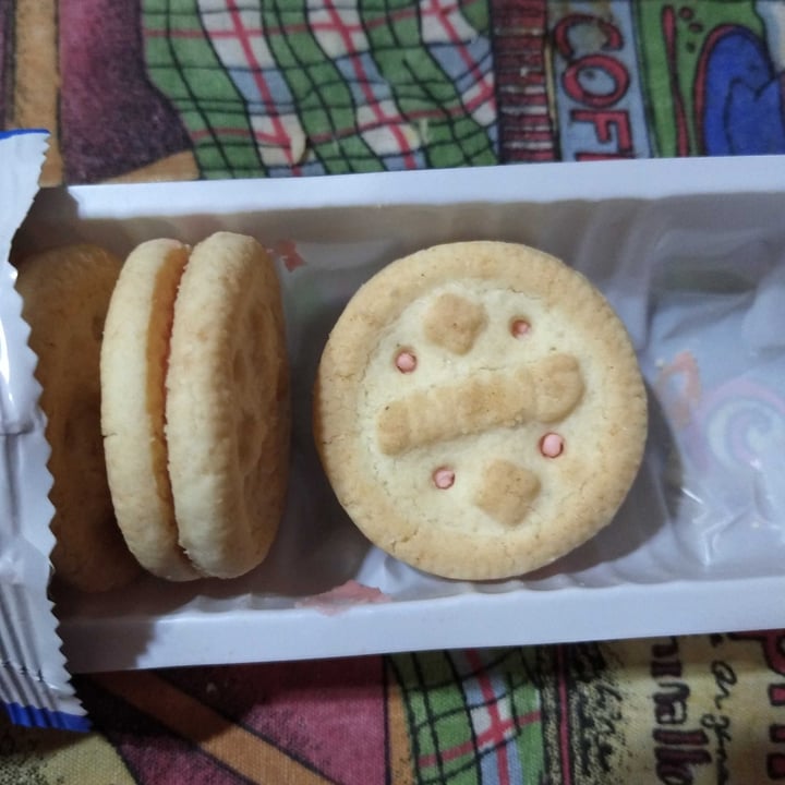 photo of smams Galletitas De Vainilla & Relleno De Frutilla shared by @vane66 on  30 Oct 2022 - review