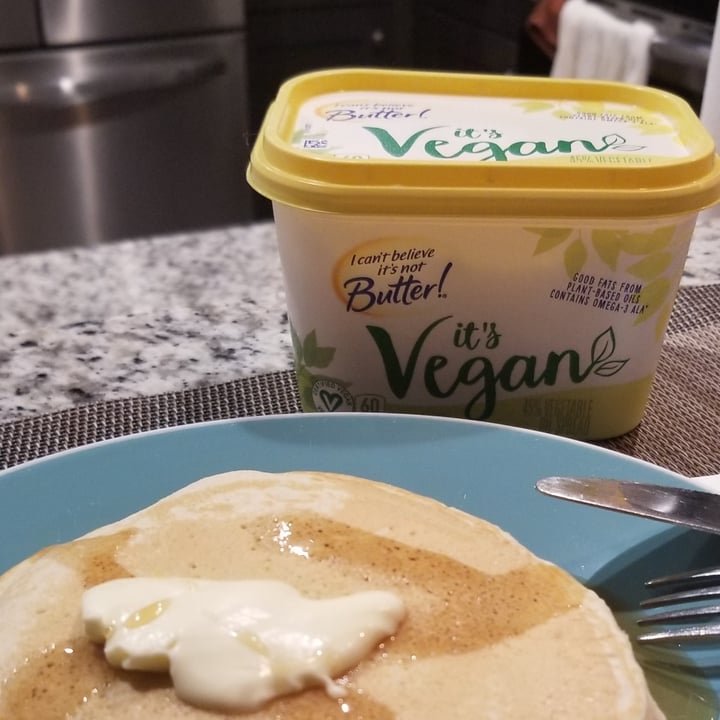 photo of I Can't Believe It's Not Butter! I Cant Believe Its Not Butter! It’s Vegan (45% Vegetable Oil Spread) shared by @natyvegan88 on  05 Aug 2021 - review