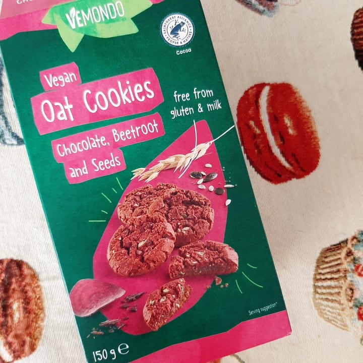 photo of Vemondo Vegan Oat Cookies Chocolate, Beetroot and Seeds shared by @giadabi on  16 Jun 2022 - review