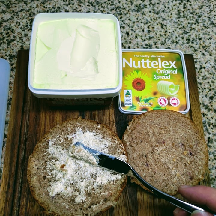 photo of Nuttelex Buttery Spread with Sunflower Oil shared by @stevenneoh on  13 Jun 2021 - review