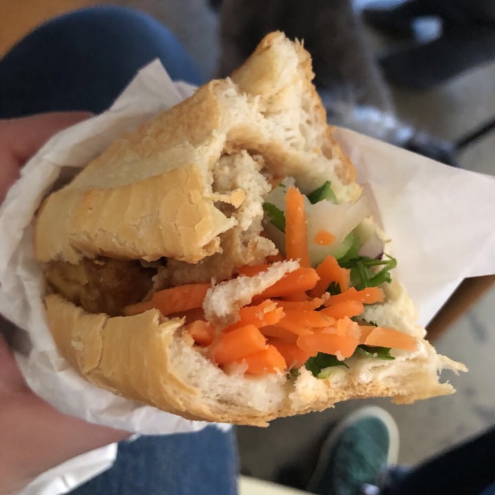 photo of Master Roll Vietnam Tofu & Lemongrass Banh Mi shared by @ceechristo on  26 Sep 2019 - review