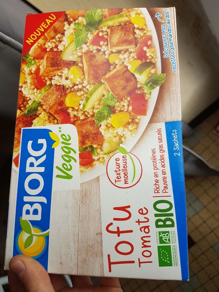 photo of Bjorg Tofu Tomate shared by @messagerlucie on  11 Mar 2020 - review