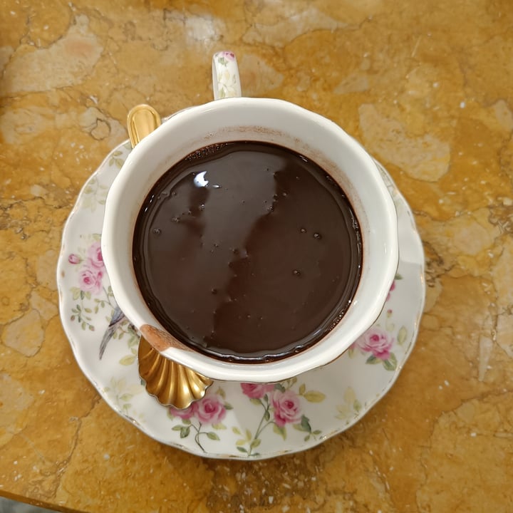 review photo of Camelia Bakery Cioccolata Calda Vegan shared by @denisebrus on 24 Dec 2022 - review