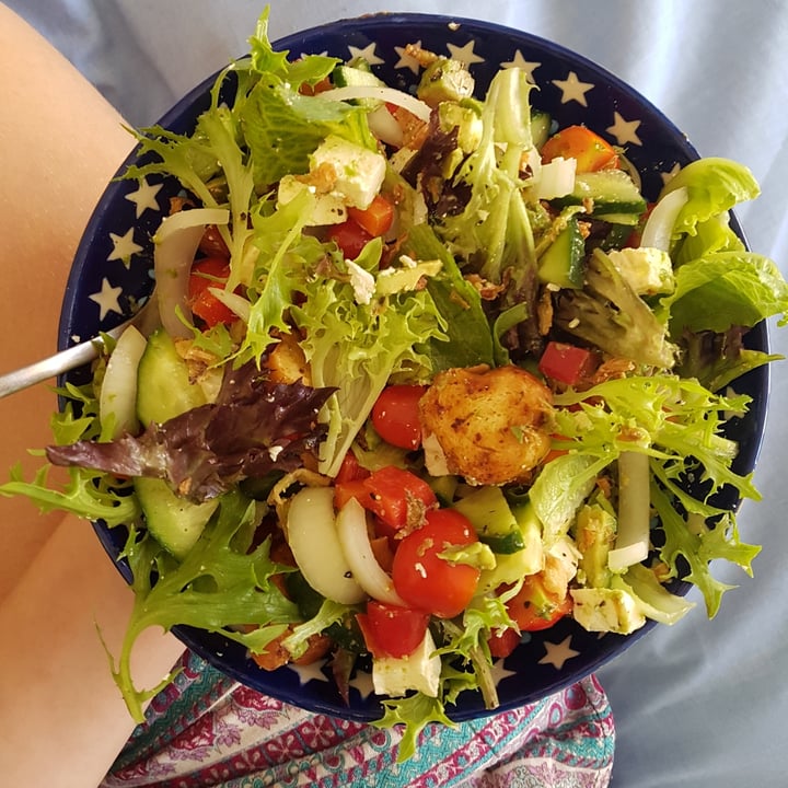 review photo of Woolworths Food Basil Pesto Vegetable Medley Salad shared by @anribrand on 03 Dec 2020 - review