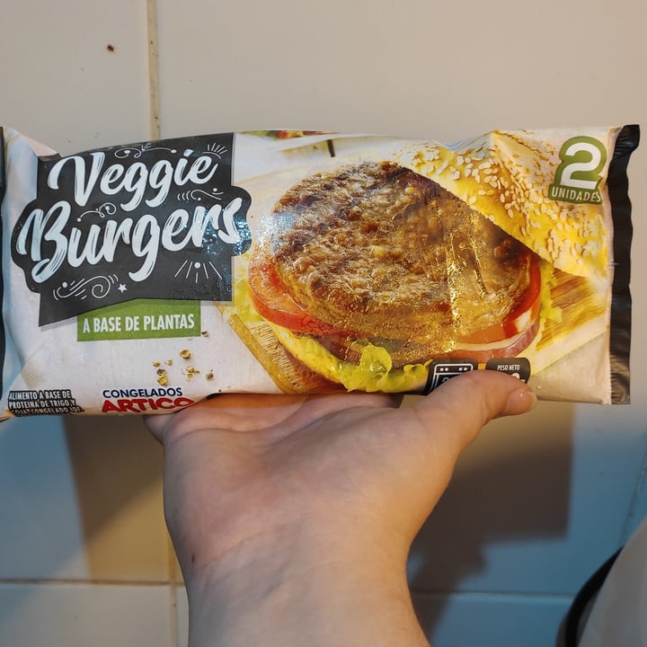review photo of Congelados Artico Veggie Burgers shared by @roveg99 on 15 Nov 2021 - review