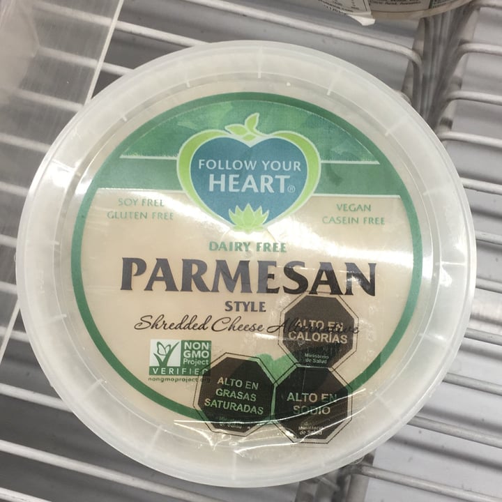 review photo of Follow Your Heart Dairy-Free Parmesan Shredded shared by @javieraji on 11 Jun 2021 - review