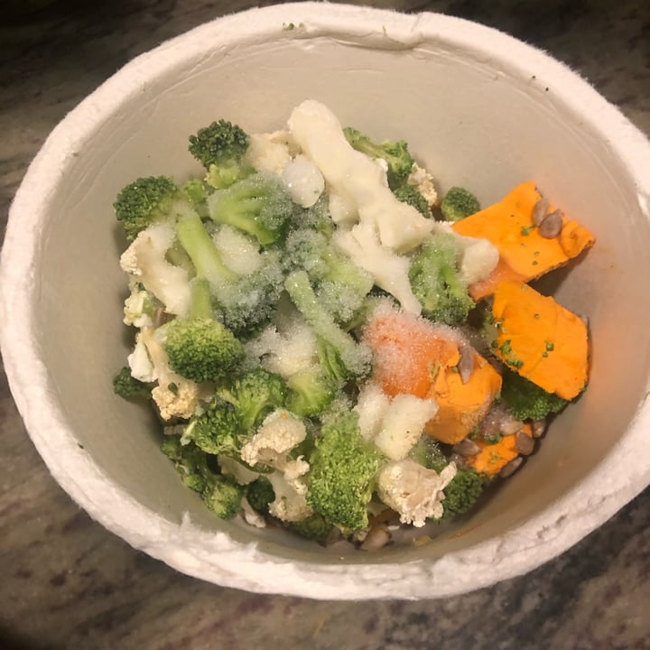 review photo of Daily Harvest Broccoli + Cheeze Harvest Bowl shared by @garen7 on 08 Nov 2021 - review