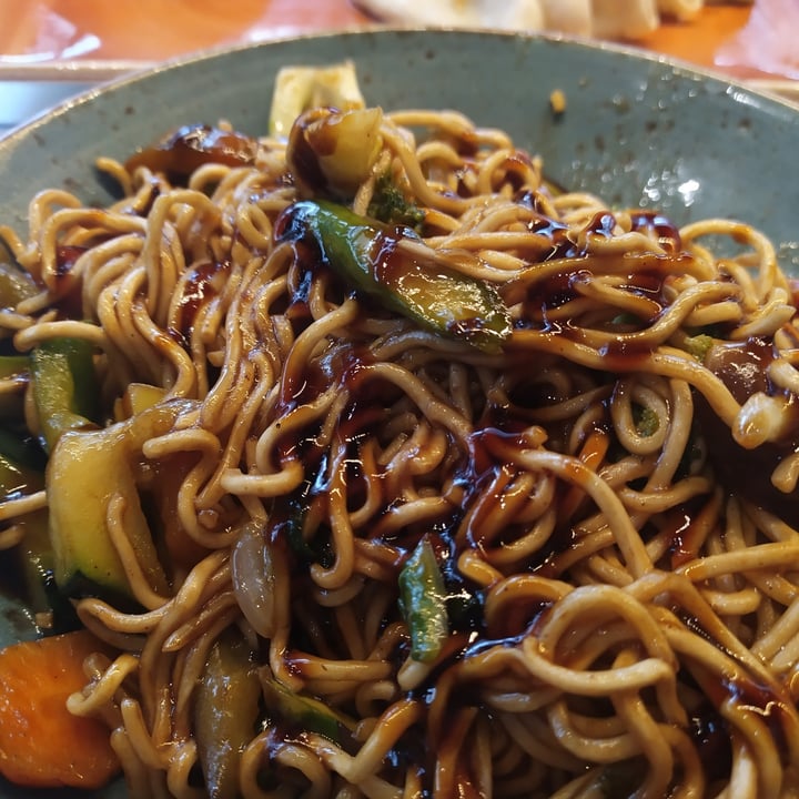 photo of UDON Aqua Veggie Yakisoba shared by @rominaguch on  18 Apr 2021 - review
