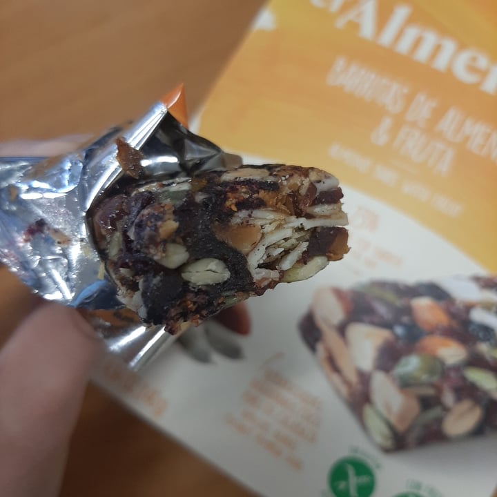 review photo of El Almendro Barritas De Almendra Y Fruta shared by @luuuom on 12 Apr 2022 - review