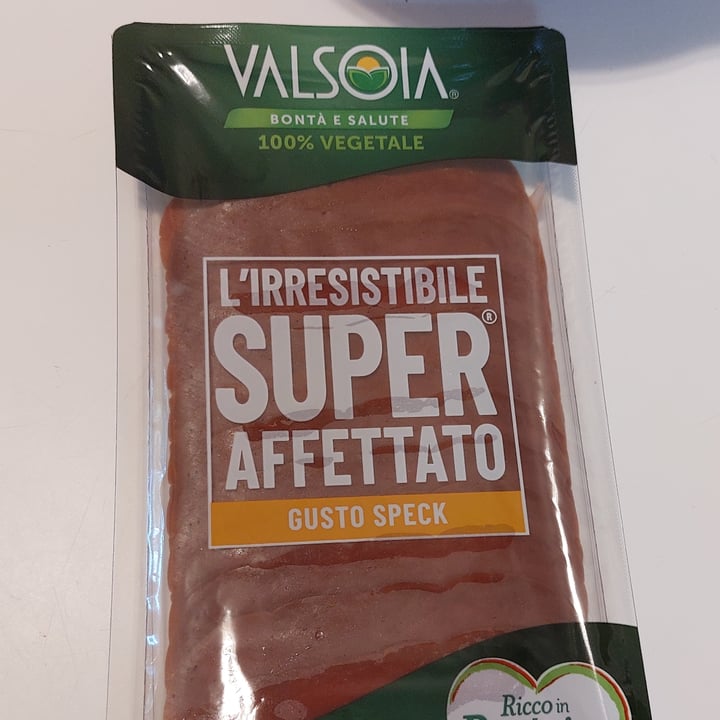 photo of Valsoia Affettato gusto speck shared by @broccoloblu on  29 Sep 2022 - review