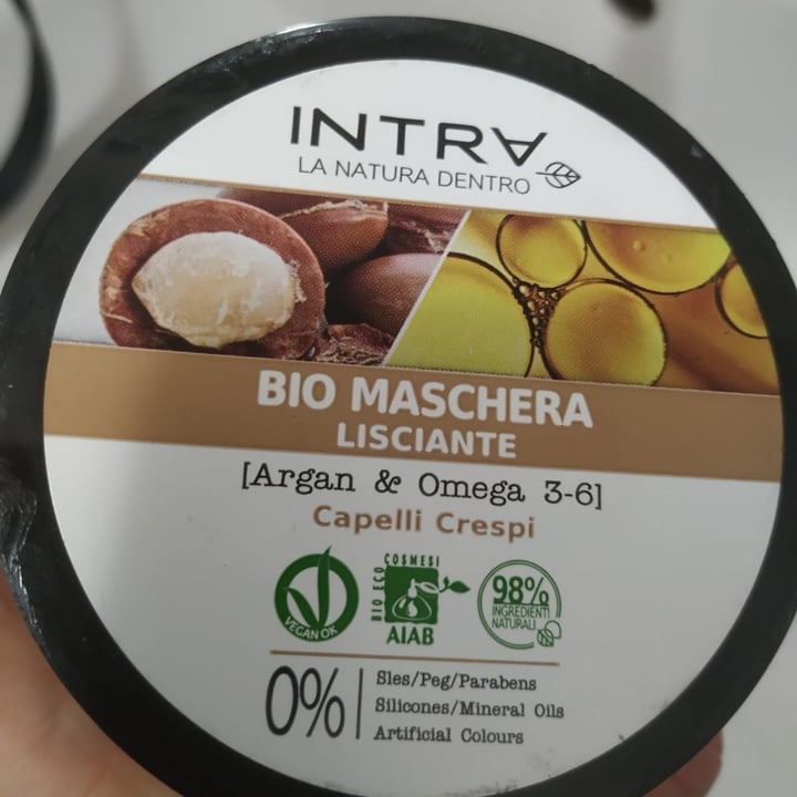 photo of Intra Natural Bio maschera lisciante shared by @nando83 on  03 May 2022 - review