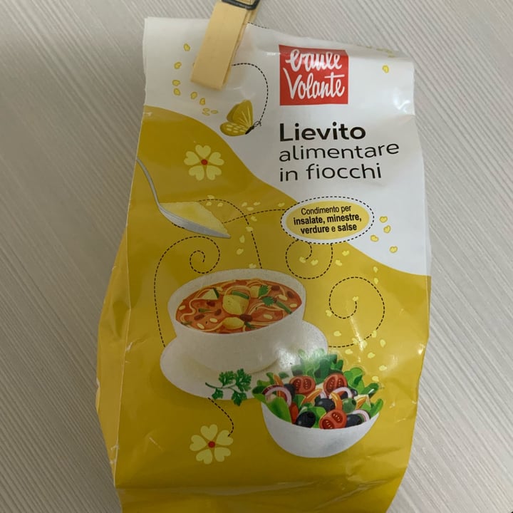 photo of Baule volante Lievito Alimentare shared by @ginnynthegiungle on  29 Mar 2022 - review