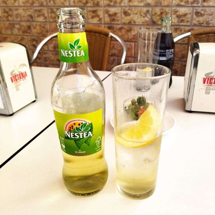 review photo of Nestea Te Verde de Maracuya shared by @miyagzl on 03 May 2022 - review