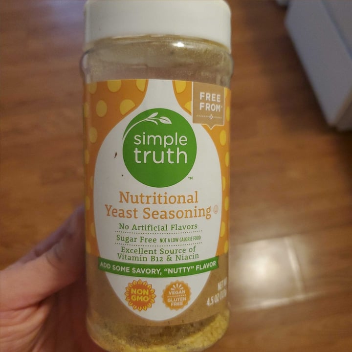 photo of Simple Truth Nutritional Yeast shared by @brtjohns on  12 Sep 2020 - review