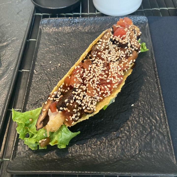 photo of Zushi Taco vegan shared by @sottolapellepodcast on  16 Apr 2022 - review