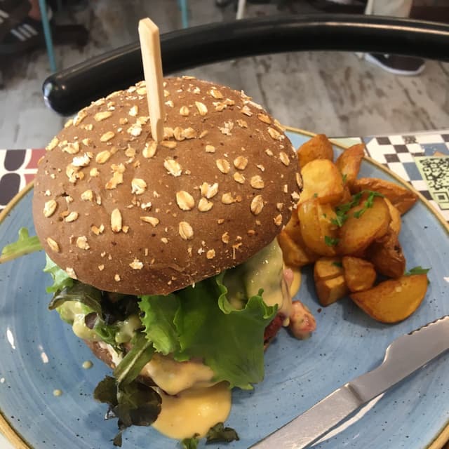 Photo of the dish “Hamburguesa mexicana”