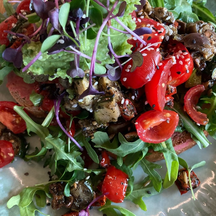 review photo of SOUL - Vegan Coffee Bar Gegrilltes Antipasti Gemüse shared by @hebep on 25 Jun 2022 - review