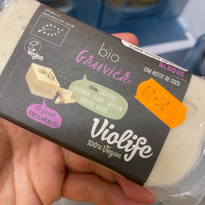 photo of Violife Bio groovièr shared by @mikelpro on  26 Sep 2020 - review