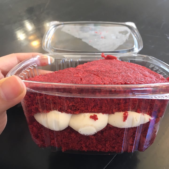 photo of Let Them Eat Cake Red velvet shared by @veghui on  15 Feb 2019 - review