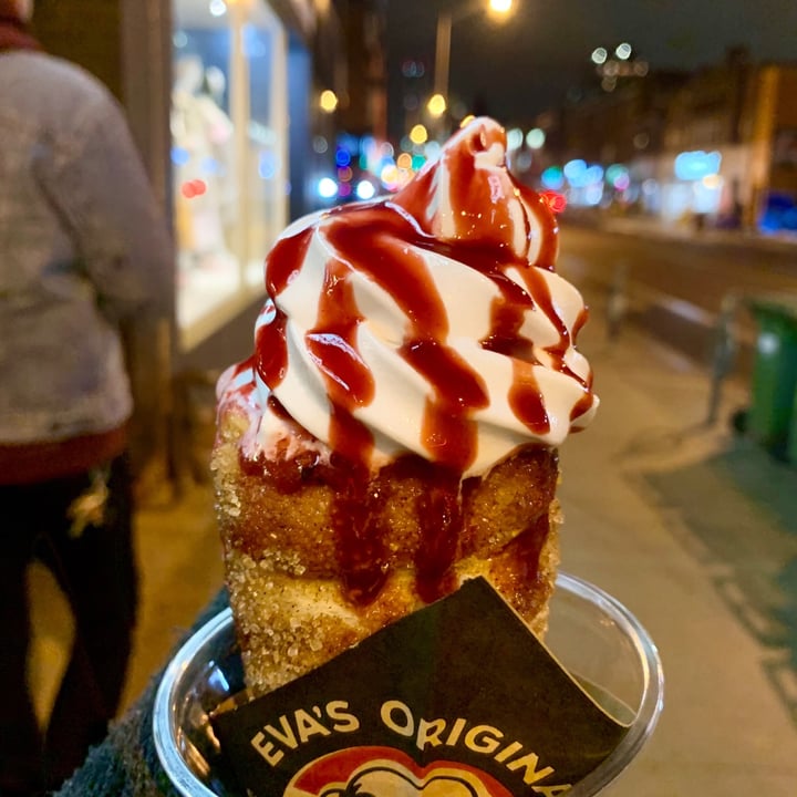 photo of Eva's Original Chimneys Berrylicious shared by @thealexrae on  13 Jan 2021 - review