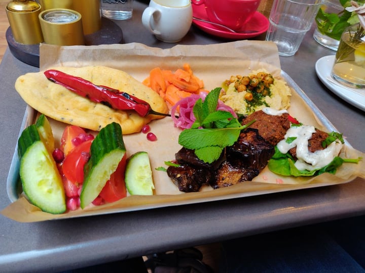 photo of Brother Hubbard (North) Sister Sadie’s Mezze Tray shared by @herephishiphishi on  17 Jul 2019 - review