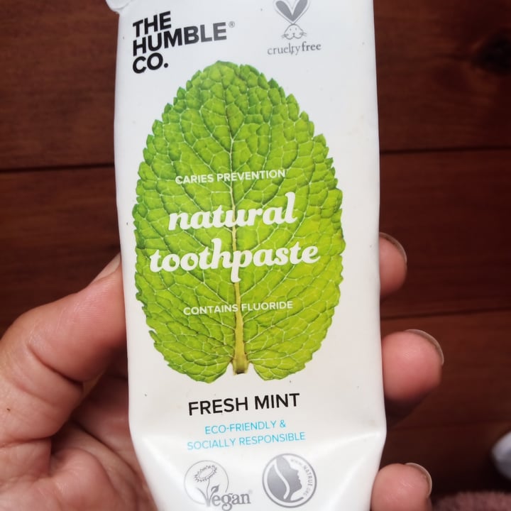 review photo of The Humble Co. Dentrifico shared by @aprendiza on 18 May 2022 - review