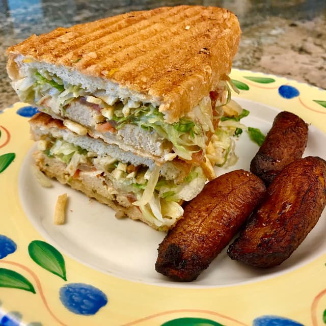 Photo of the dish “Pan con Pollo”