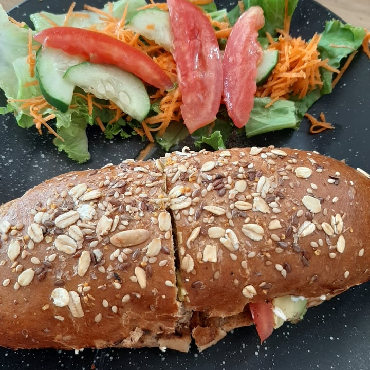 photo of Choclo y Maíz Cocina vegana Lonche Jalisquillo shared by @plantia on  19 Aug 2020 - review