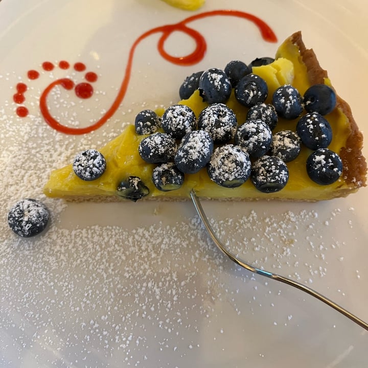 photo of Samsara e Volta Rossa crostata vegana limone e mirtilli shared by @isarab on  09 Jul 2022 - review