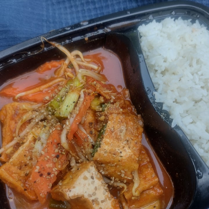 photo of VEGANAM Geschmorter Tofu in Tomatensauce shared by @felice on  19 May 2022 - review