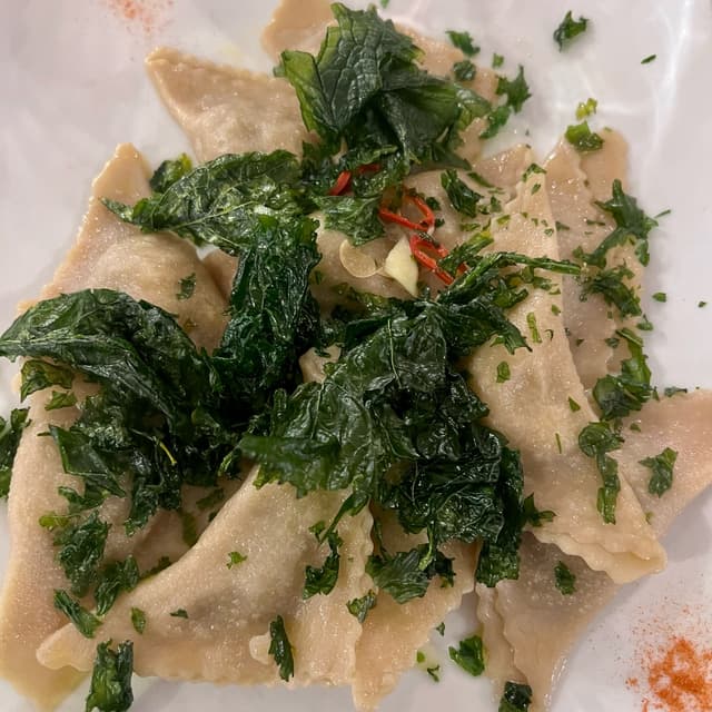 Photo of the dish “Triangoli di topinambur e cardo”