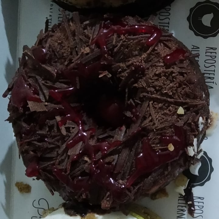 photo of Piaf Repostería Alternativa Dona Selva Negra shared by @arian21 on  01 Sep 2021 - review