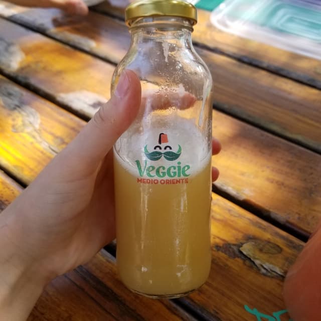 Foto del piatto “Jugo De Manzana Y Jengibre”