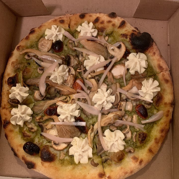 photo of Pizzeria Du Florence Pizza shared by @kajun23 on  13 Dec 2020 - review