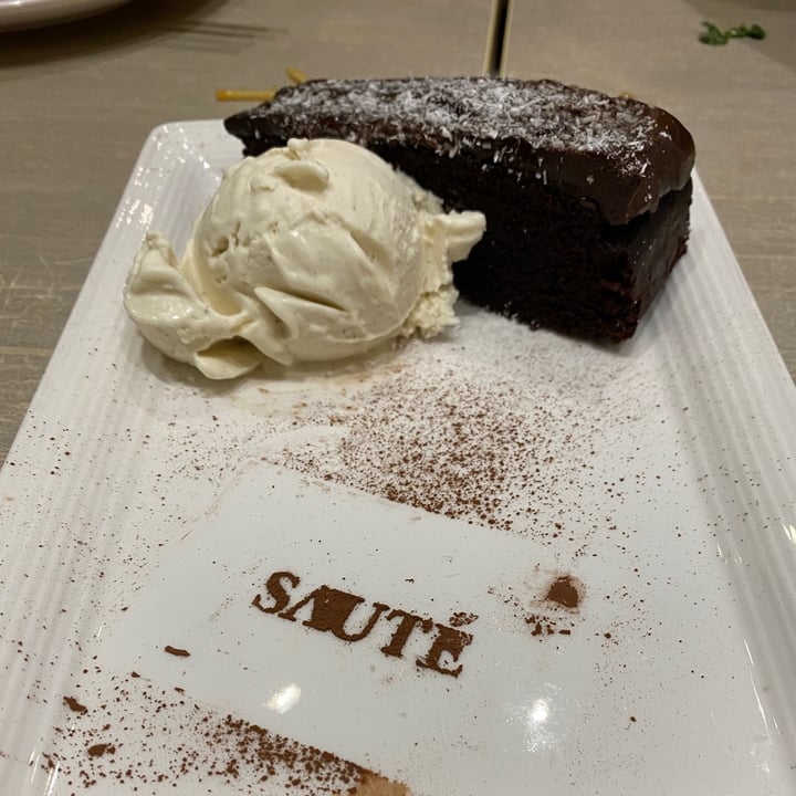 photo of Flavours by Saute Brownie With Gula melaka shared by @piggy-egg on  29 Dec 2020 - review