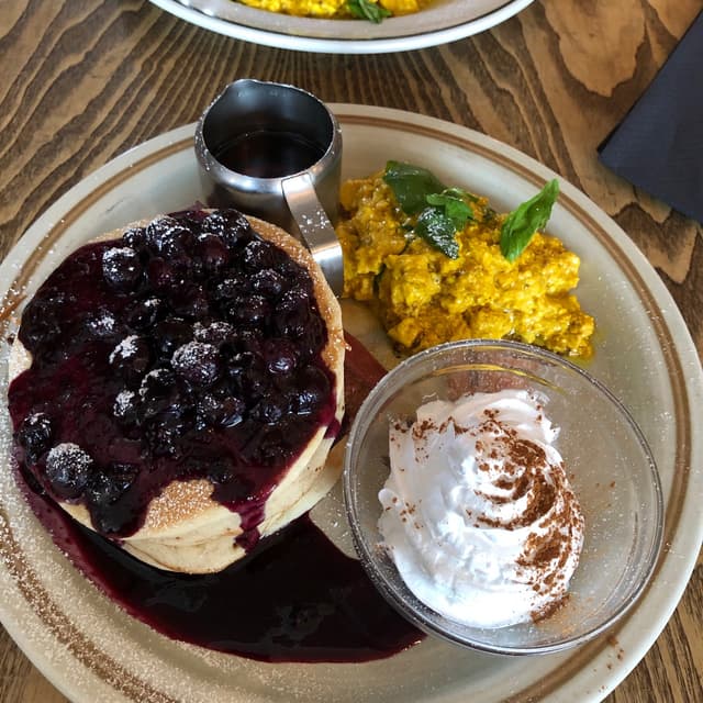 Photo du plat “Vegan All American Pancakes”