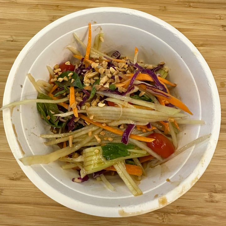 photo of Naked Earth Cafe Papaya salad shared by @mrdonut on  17 Nov 2022 - review
