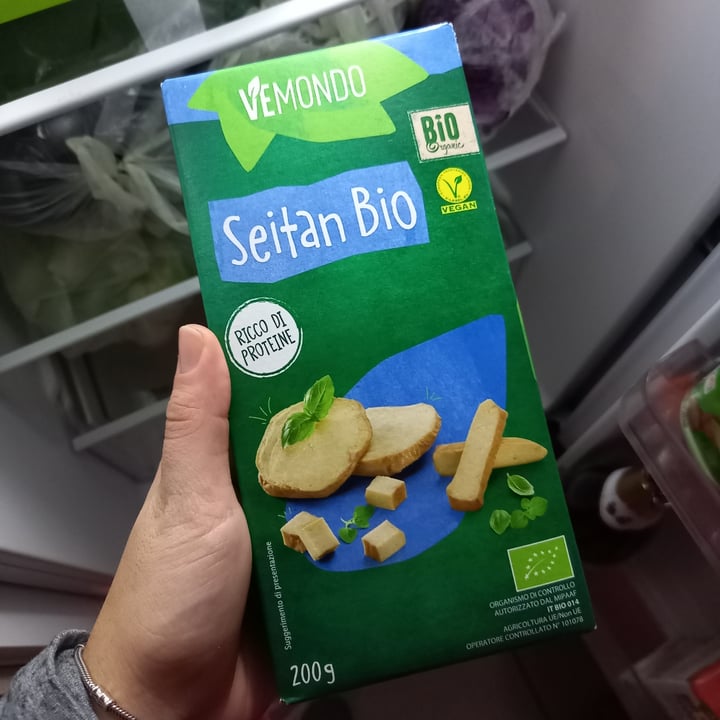 review photo of Vemondo Seitan shared by @robyferry on 25 Nov 2022 - review