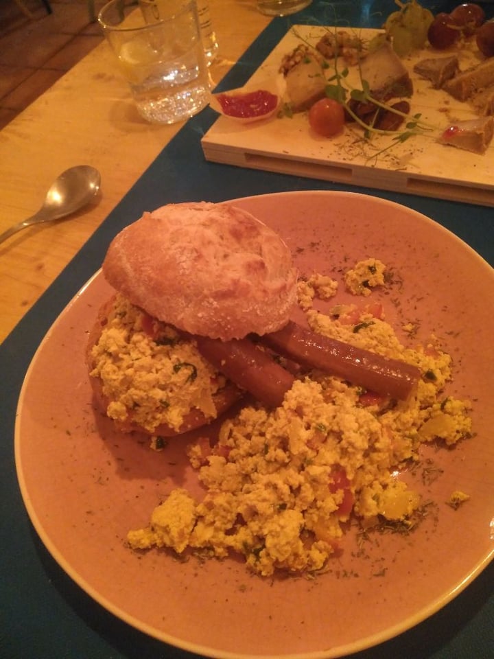 review photo of CactusCat Bar Entrepà De Frankfurt I Tofu shared by @inochi on 16 Mar 2020 - review